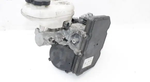 Tesla Model S ABS Pump 104388500B