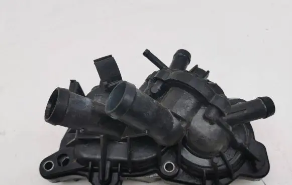 Volkswagen T-Roc Water pump 04E121042L 04E600BE