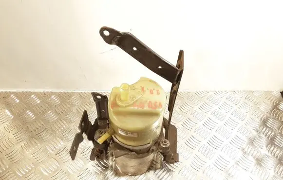 Volvo V50 Power steering pump 30742307 4N513K514DR