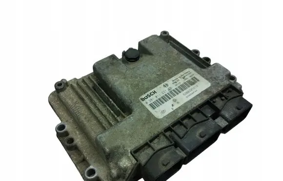Nissan Primera Engine control unit/module ECU 0281011237