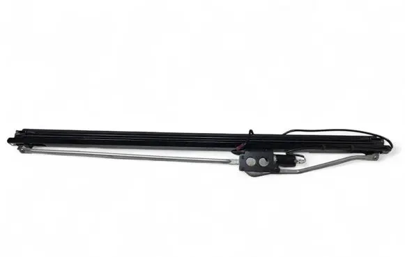 BMW 5 E60 E61 Rear windscreen sun blind/shade 9143448