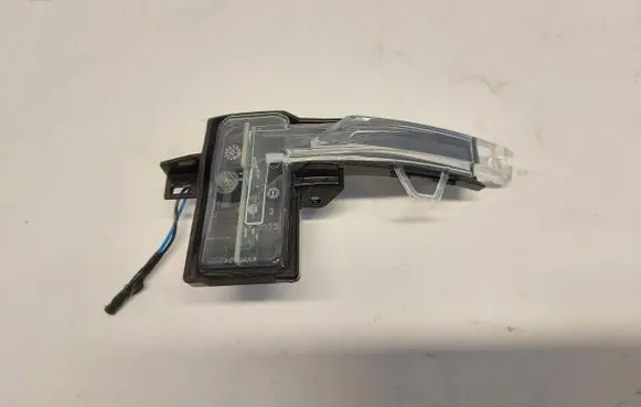 Peugeot 3008 III Mirror indicator light PEU3008
