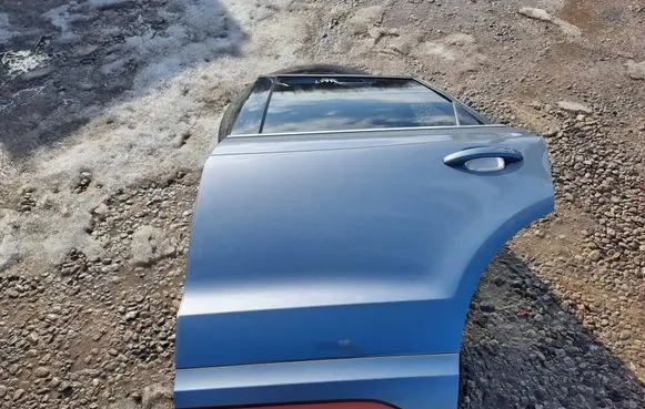 Audi Q3 8U Rear door 8U0833311D