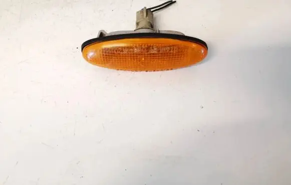 Mazda Premacy Front fender indicator light 0464120 046-4120