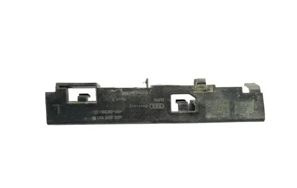 Audi A6 S6 C7 4G Front bumper mounting bracket 4G0853921B