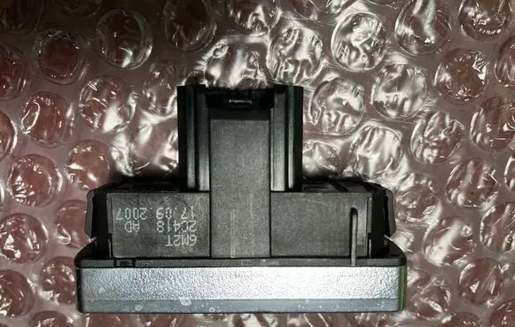Traction control (ASR) switch