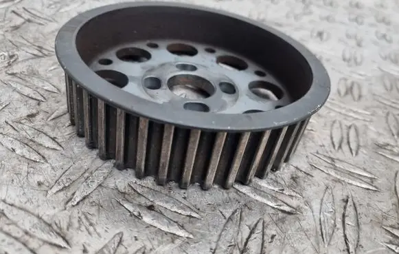 Volvo V40 Camshaft pulley/ VANOS 31375948
