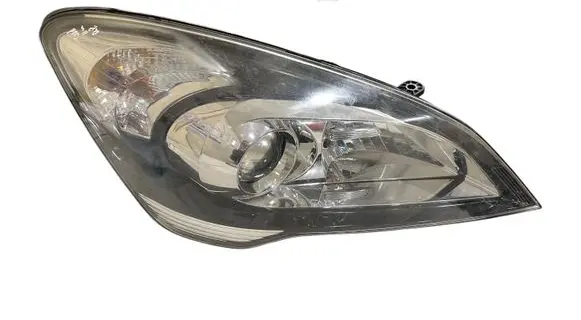 KIA Ceed Headlight/headlamp 921021H