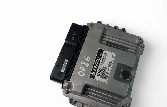 Hyundai i30 Engine control unit/module ECU 391102BGK0