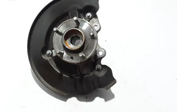 Volvo V40 Front wheel hub 31387653