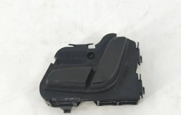 Mercedes-Benz C W204 Seat control switch A2048709010 03463875