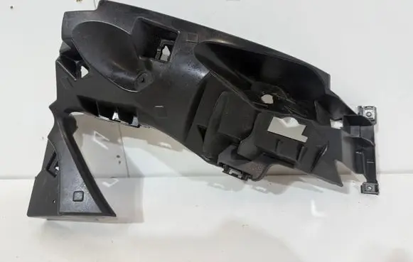 Peugeot Expert Front bumper mounting bracket 9811842177