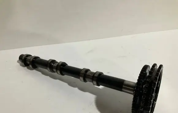 Mercedes-Benz E W211 Camshaft A642