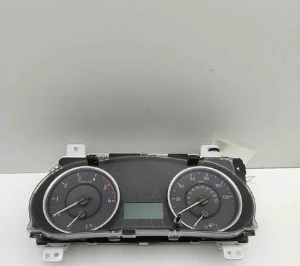 Toyota Hilux (AN120, AN130) Speedometer (instrument cluster) 83800FFC30A