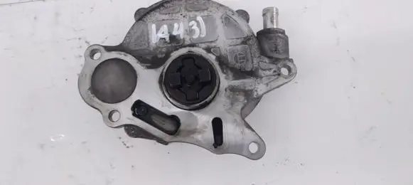 Audi A4 S4 B8 8K Vacuum pump 03L145100