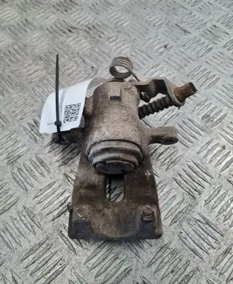 Opel Astra H Rear brake caliper