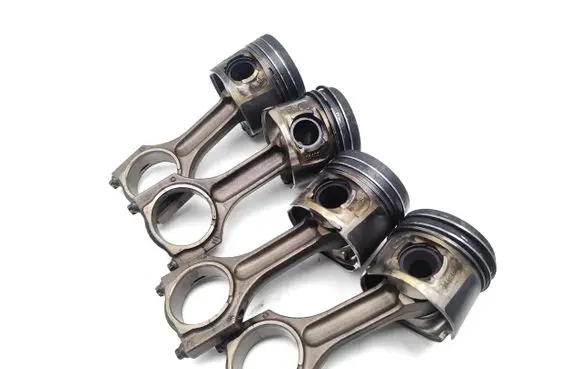 BMW 5 F10 F11 Piston with connecting rod N47D20C