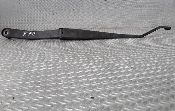 Subaru Forester SG Front wiper blade arm