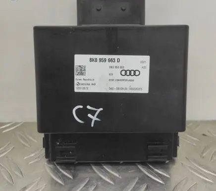 Audi A6 S6 C7 4G Voltage converter/converter module 8K0959663D 8K0959663 120012872