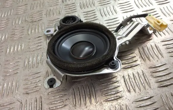 Lexus LS 460 - 600H Parcel shelf speaker 86160-0WJ10