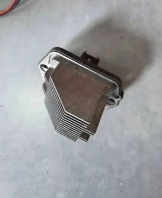 Mazda 6 Heater blower motor/fan resistor