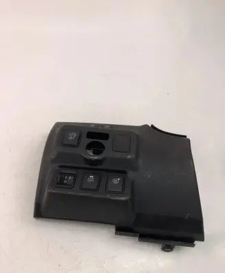 Nissan Note (E12) Electric window control switch 684853VV0A