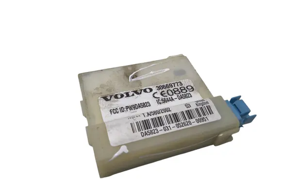 Volvo V50 Alarm control unit/module 30669773