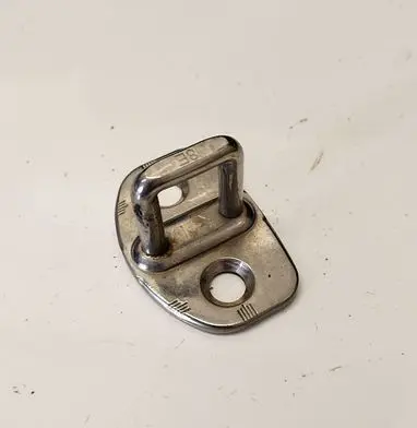 Audi A4 S4 B7 8E 8H Front door lock loop/hook striker 8E0837033