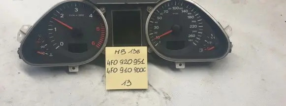 Audi A6 S6 C6 4F Speedometer (instrument cluster) 4F0920951