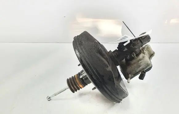 Skoda Octavia Mk2 (1Z) Clutch master cylinder 1K1614105BH