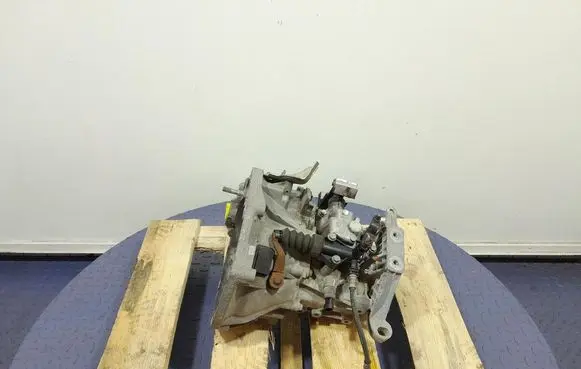 Fiat Punto (199) Manual 6 speed gearbox 55241434