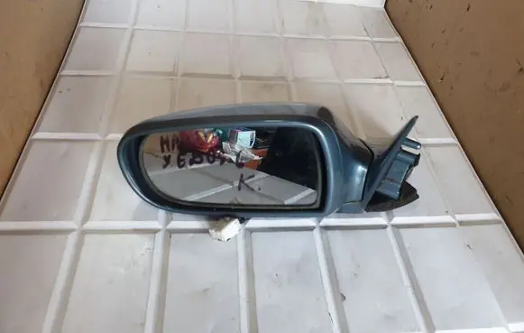 Mazda Xedos 6 Front door electric wing mirror 011547