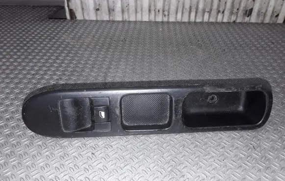 Peugeot 307 Electric window control switch 96351625XT