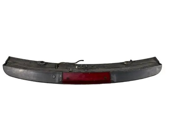 Tailgate/trunk spoiler