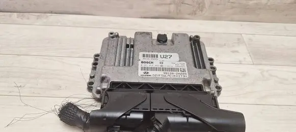 Hyundai i40 Engine control unit/module 391202A209 391252A209 0281018492