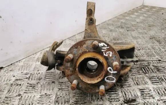 Ford Focus C-MAX Front wheel hub