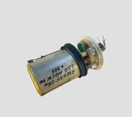Toyota Avensis T250 Fuel level sensor