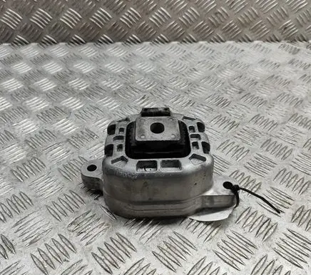 BMW iX1 Engine mount bracket 9894730