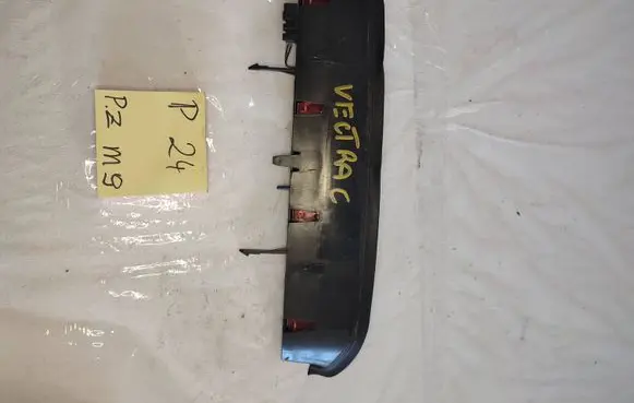 Opel Vectra C Third/center stoplight 024330