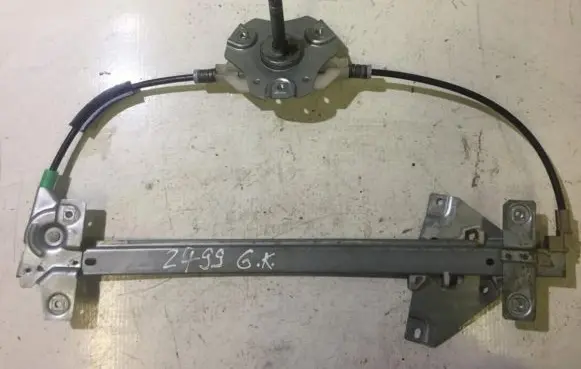 Mitsubishi Carisma Sliding door window regulator with motor