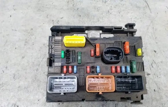 Peugeot 307 BSM Control unit 