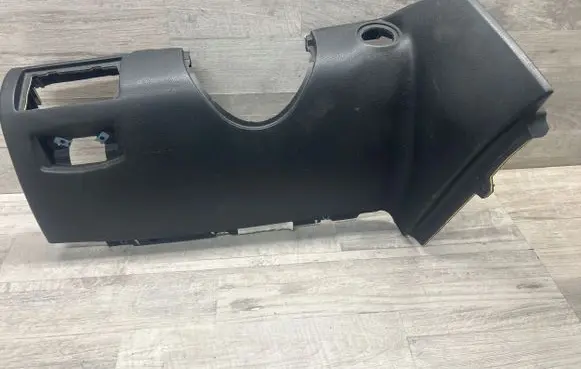 Mercedes-Benz ML W164 Dashboard lower bottom trim panel A1646803587 169031061