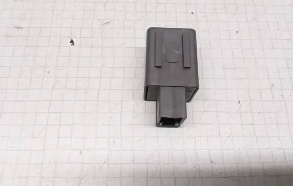Nissan Primera Other relay 24330C9900