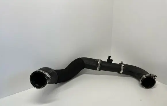 Audi Q7 4M Intercooler hose/pipe 4M0145737M 4M0145683A 4M0145709G