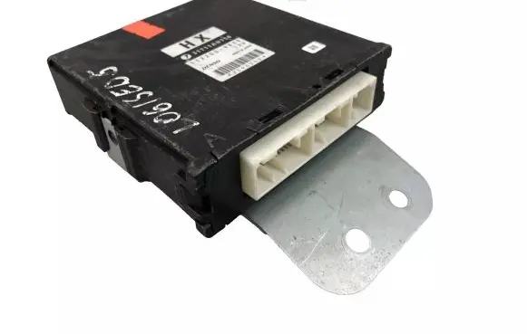 Subaru Outback Gearbox control unit/module 31711AH750