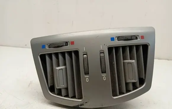 BMW 7 E65 E66 Rear air vent grill 7002395 14121810 8385257