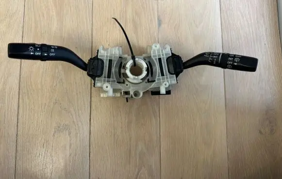 Mazda 6 Indicator stalk 17A089B 17E904