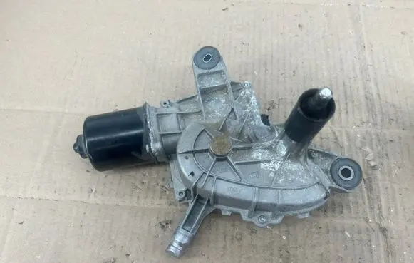 Citroen C4 II Picasso Wiper motor 53042506 13094A 00107304