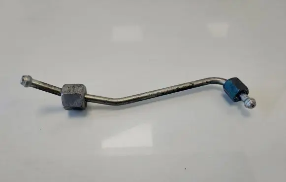 Fuel main line pipe