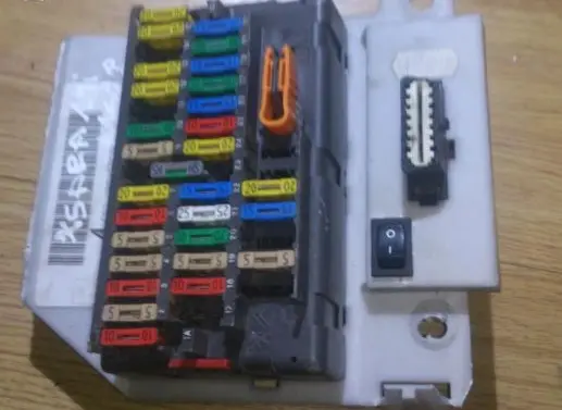 Citroen Xsara Fuse box set 9624022480